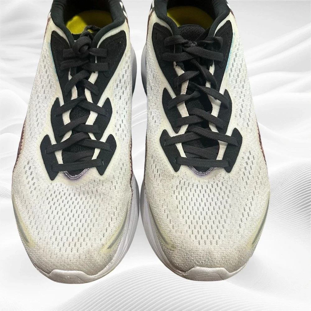 Saucony shoes are